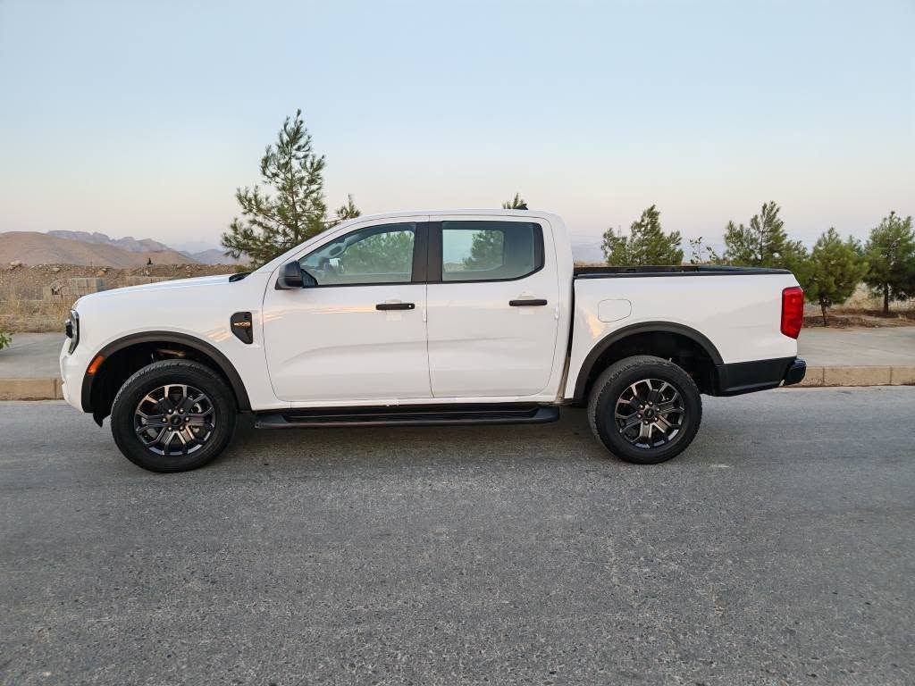 Ford ranger 2024 
فۆرت ڕەنجەر 2024 ژمارەکاتی نمونە پێش کەپس دەعمیەکانیشی بۆیاخیان نیە بەشرتن
مەکینە چوارپستن گێر تۆماتیک بێ دەبڵ اکسل شاشە گەورە ڕادار ویل گەورە تەنها 35 هەزار ڕۆیشەووە دووپەڵە بۆیاغی هەیە لەوێنەکەدا دیاریم کردووە  پێش و پشتی کەپسە  ڕەقەم شانسیم داناوە گێر و مەکینە هەمووشتێکی وەک شەریکە ماوە بەشەرتە سعری موناسبە خواربازاڕ    وەتس ئەب
*********** رانية, السليمانية
