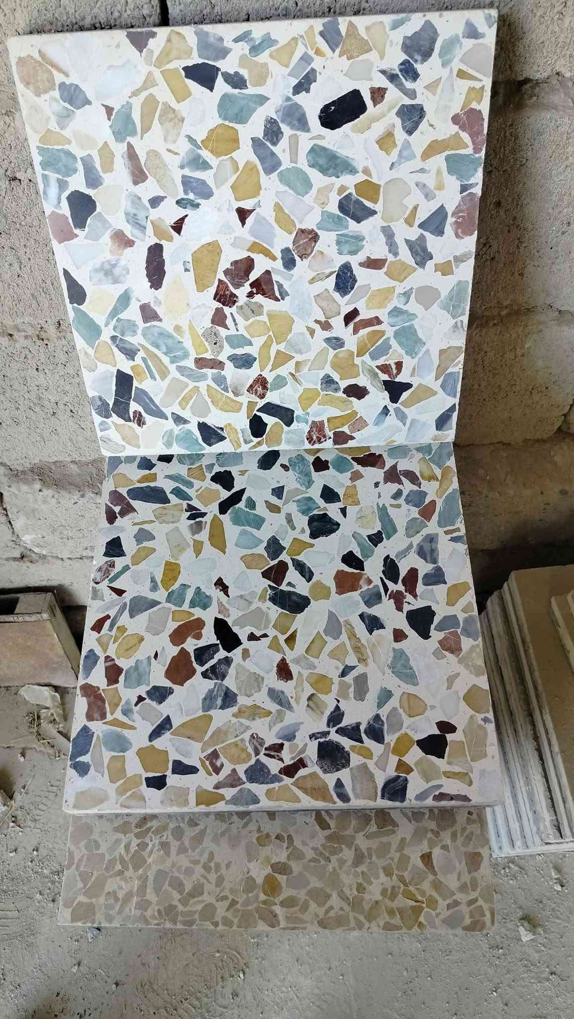 الاسلام عليكم يوجد لدينا جميع أنواع الكاشي توصل عبر الرقم التالي العنوان الموصل ***********

نص مكتوب في الصور:
- منشور معامل الكاشي المتياز