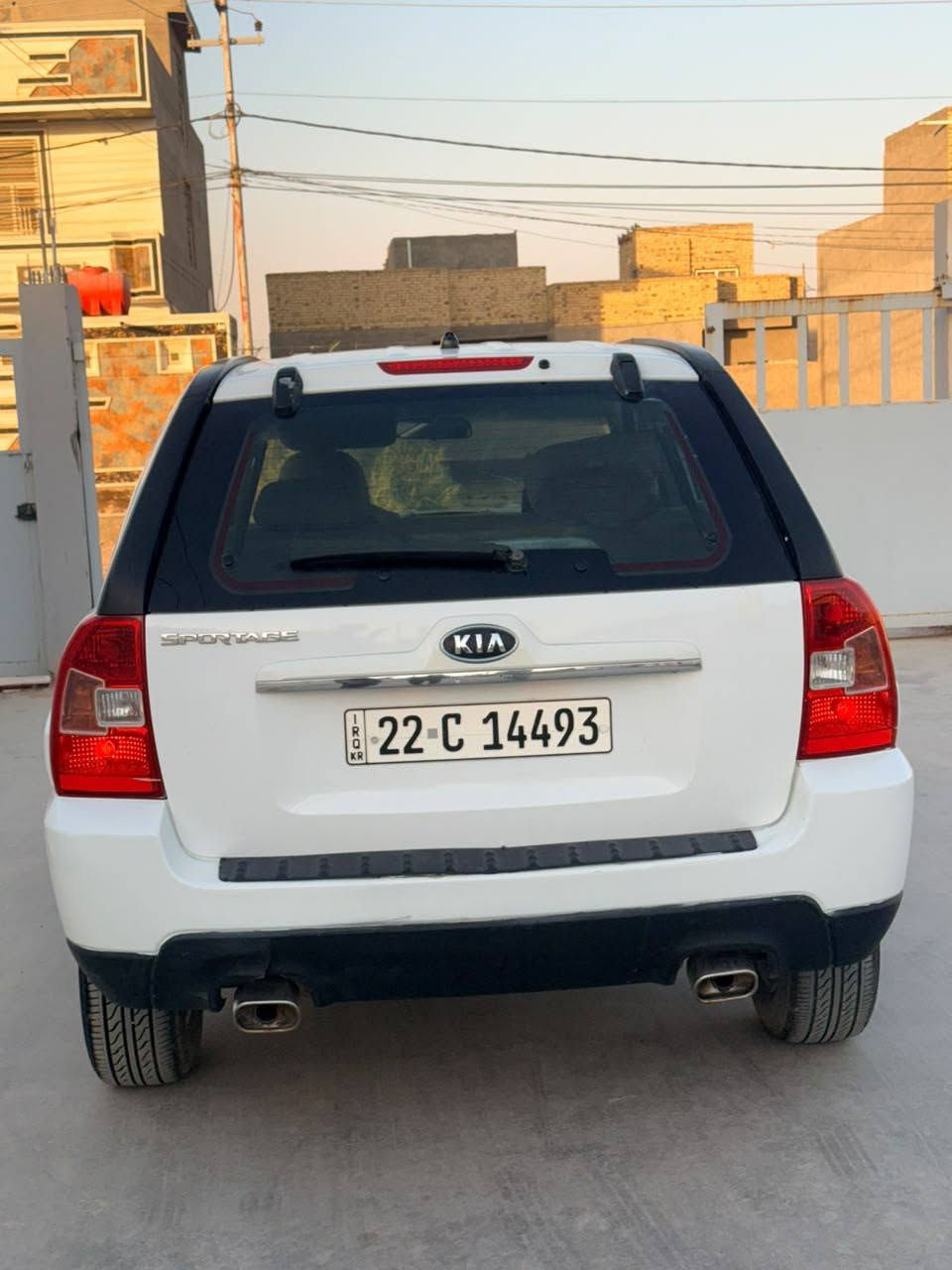 سبورتج ٢٠٠٩
السياره جديده ع ايدي ماشيه ١٦٠ حقيقي مكينه ٢٠٠٠ 

حداديه تخم تاير جديد رقم دولي الجديد بأسمي سنويه ل٢٩

سياره بيه بنيد رش اثر جراد بسيط لجماليه 

السعر ١٠٥ وبيه مجال اخواته داشوفه فوك هذا سعر 

وسيارتي ممتعوبه 

 ***********  بي واتساب مكاني ديوانيه
