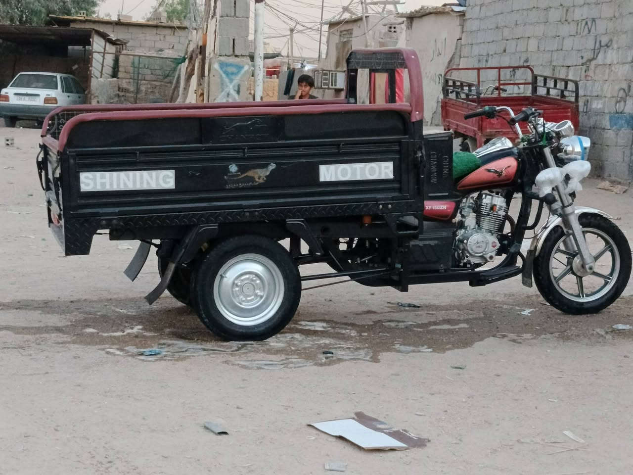 السلام عليكم ستوته اللبيع موديل 23ستوته نظيفة وخير من الله مكان كربلاء ***********
