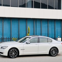 بي ام دبليو 750i • ٢٠١٠ • فول فول