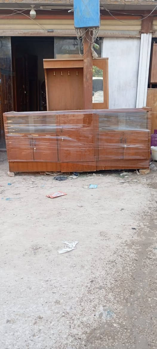 متاح اخشاب نجاره
مستخدم نظيف جدااا 
حله ابو خستاوي شارع سيد علي 
خاص 
واتس ***********
