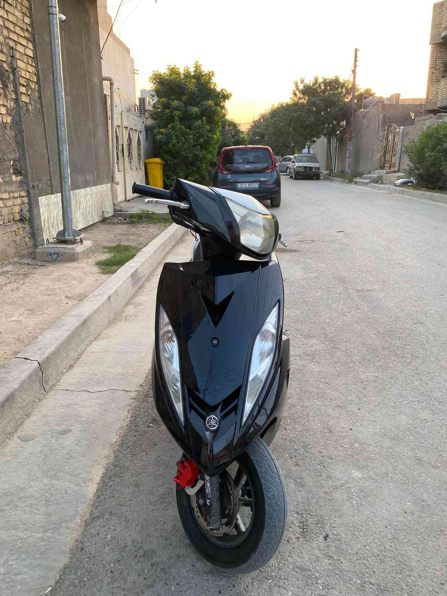 جيتي ار • بحاجة تصليح • خدوش