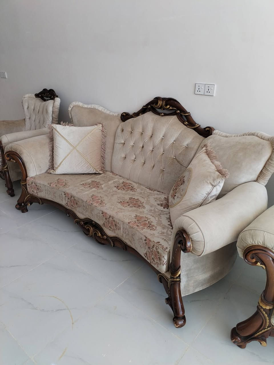تخم قنفات رياسي تركي اخو الجديد ماركه للستفسار ***********
