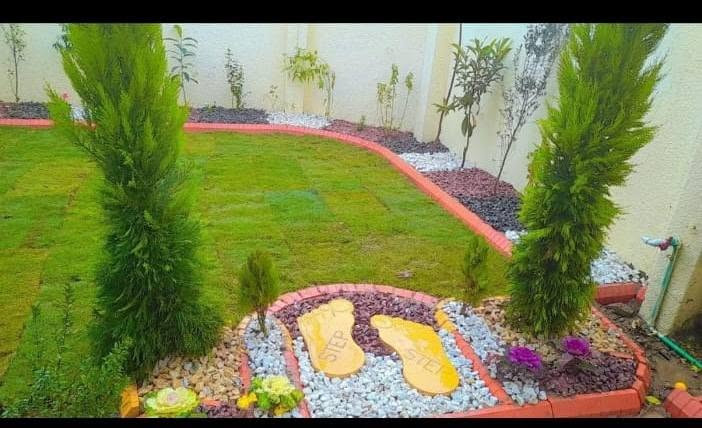 وتساب***********/*********** ،السلام عليكم 🌷هذا جزء من 🌱عملي 🌷ان شاء الله 🌷 عجابكم🍁 مستعدين 🌷 تأسيس 🌷الحدئق و🌷قص الثيل وتقليم الا 🍁شجار
