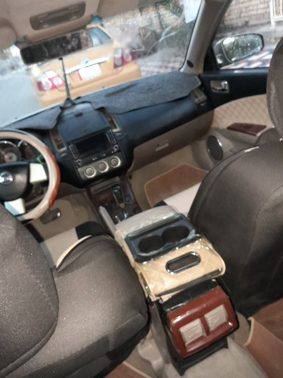 نيسان التيما • ٢٠٠٥ • بصرة