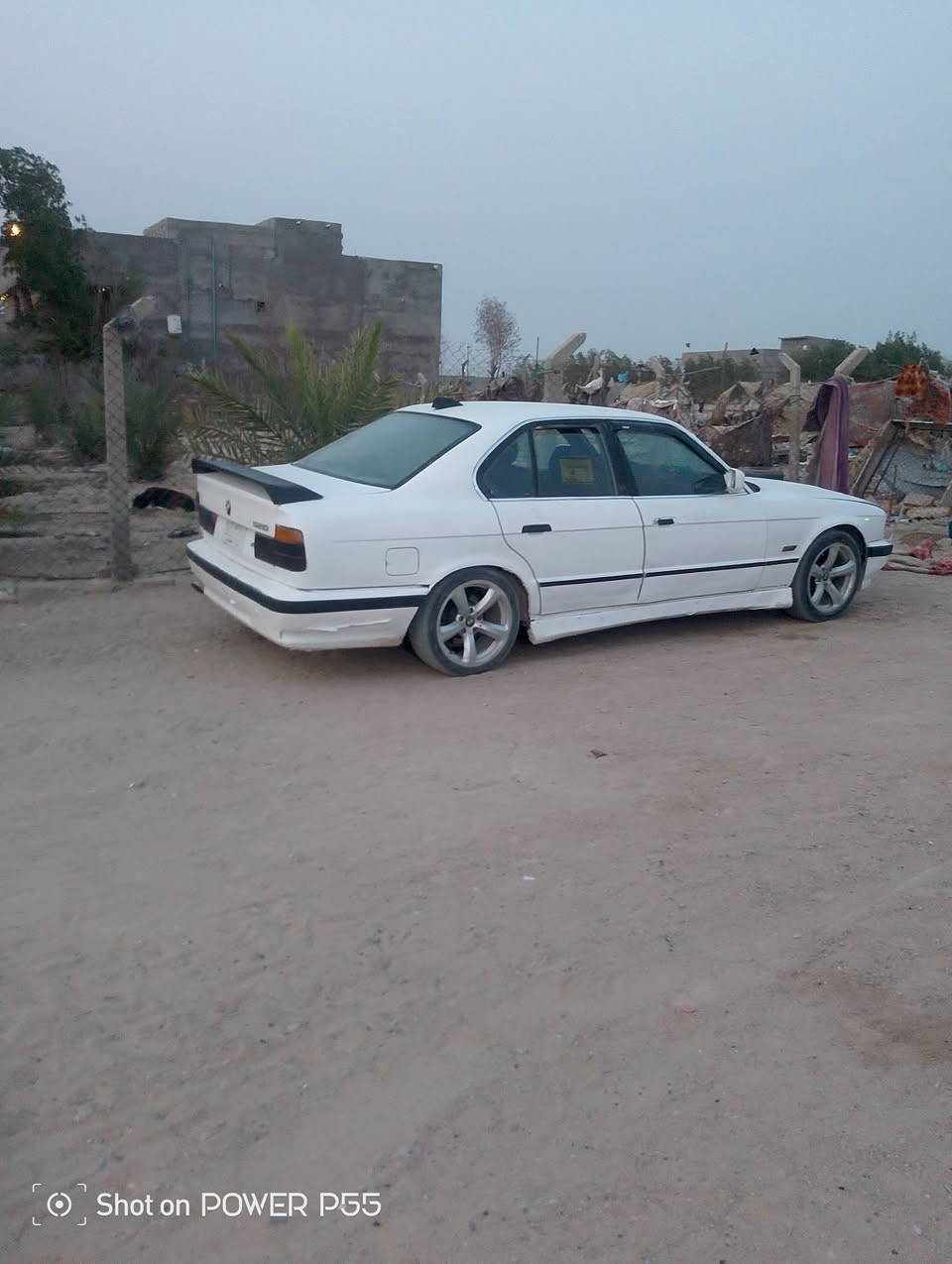 بي ام ٥٢٠ • ١٩٩٢ • بصرة الزبير