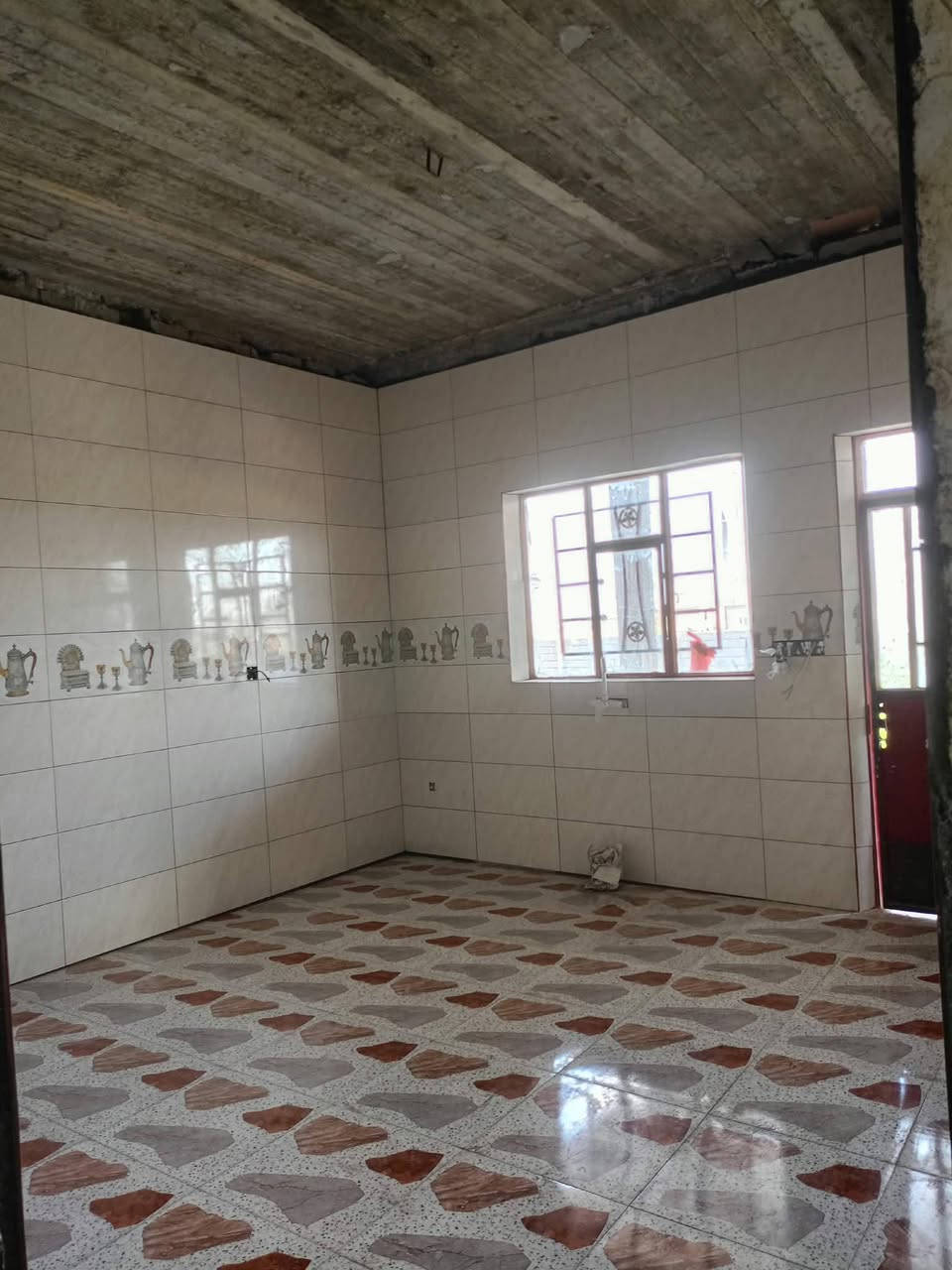 السلام عليكم اصطه سيراميك متفرق والشغل شرط أستلام مهندس للستفار أتصل *********** أبو رأفت
