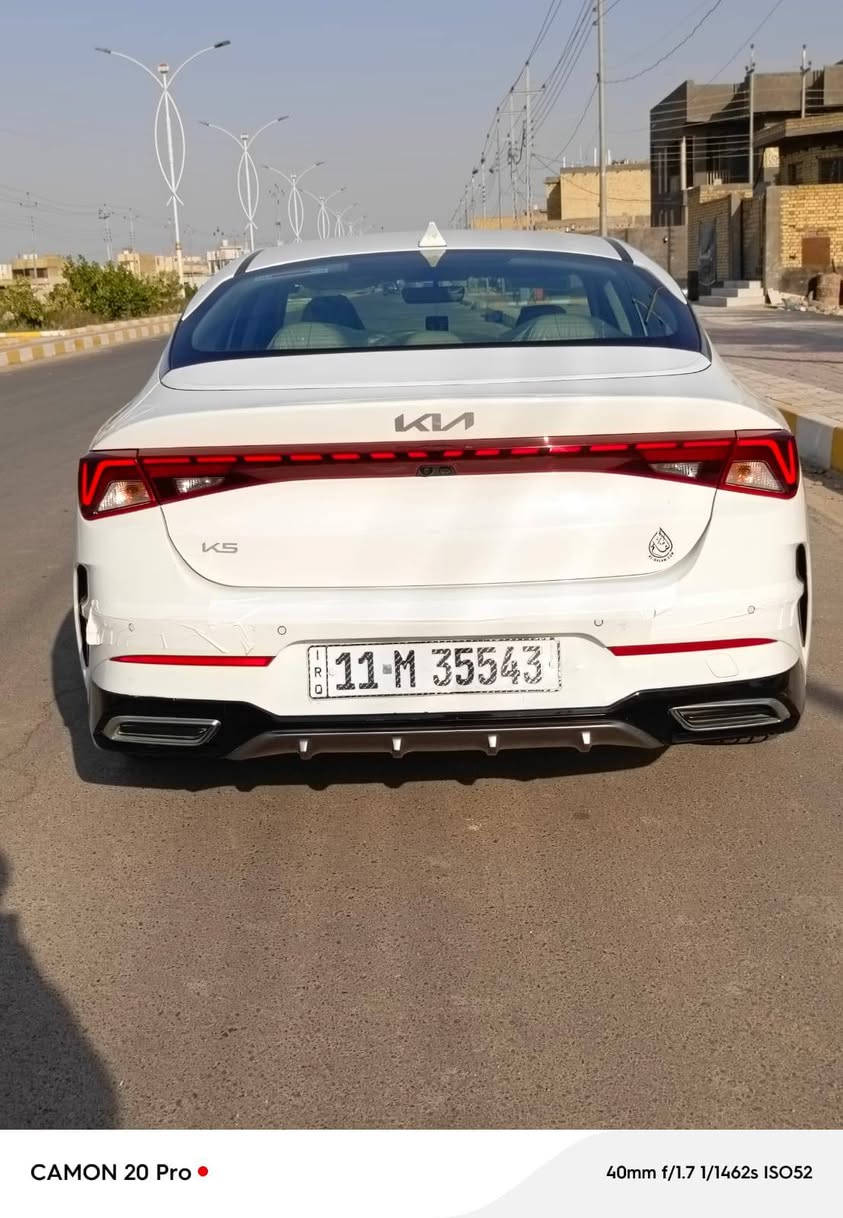 السلام عليكم 
كي فايف 2023 خليجي مكفوله كفاله عامه رقم بغداد باسمي فول مواصفات للاخير 
ماشيه 29الف  فقط 
السعر 208 وبيها مجال الشراي يتصل وبلخدمه *********** مكان السيارة ناصريه مركز
