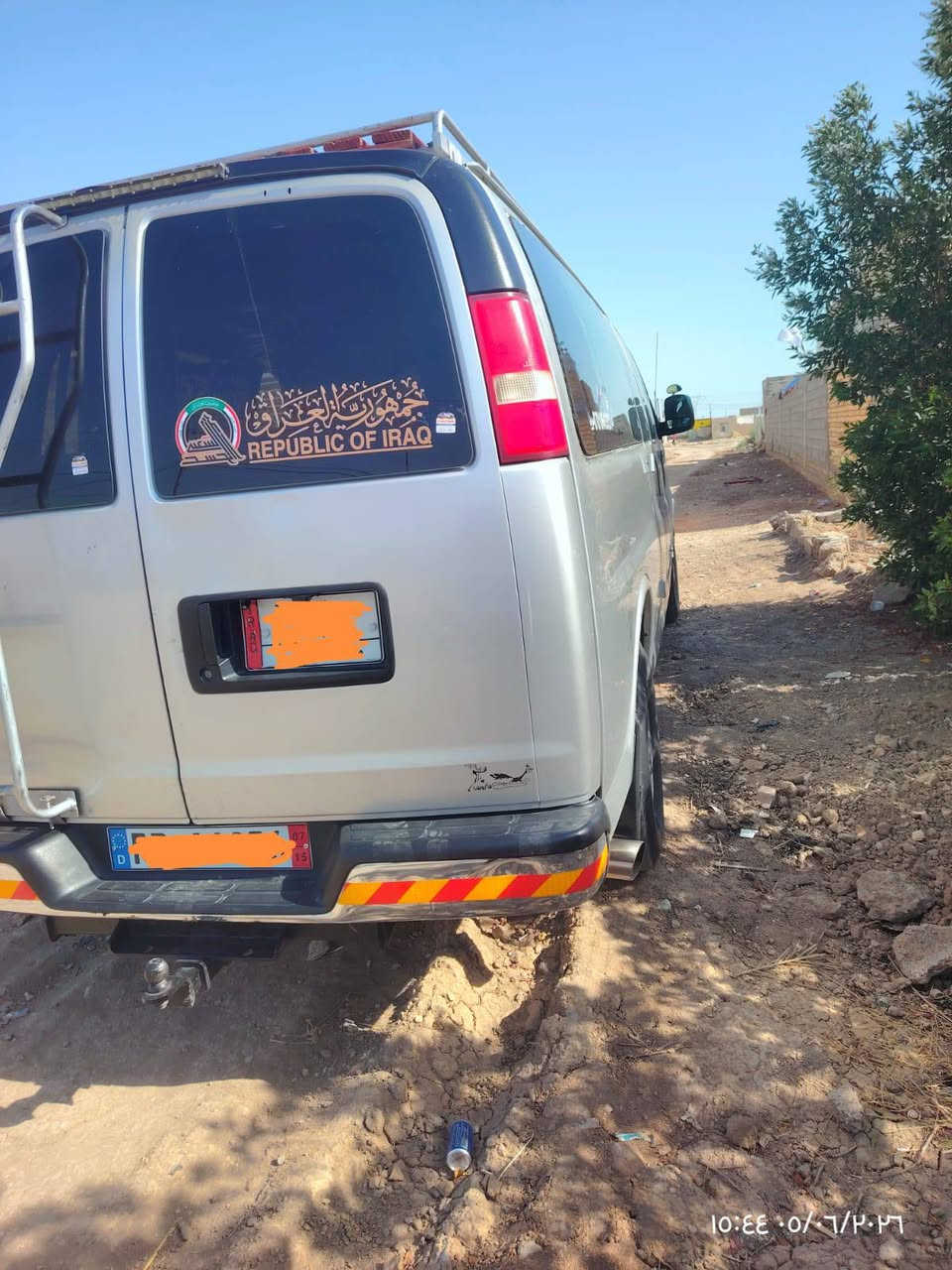 السلام عليكم 
سفانه للبيع موديل 12 
سياره حلوه كلش 
مكينه 6000 
گير 6 و 100
للبيع او مراوس 
سعر السياره 135 بيها مجال 
مكان سياره ذي قار . الرفاعي 
***********
