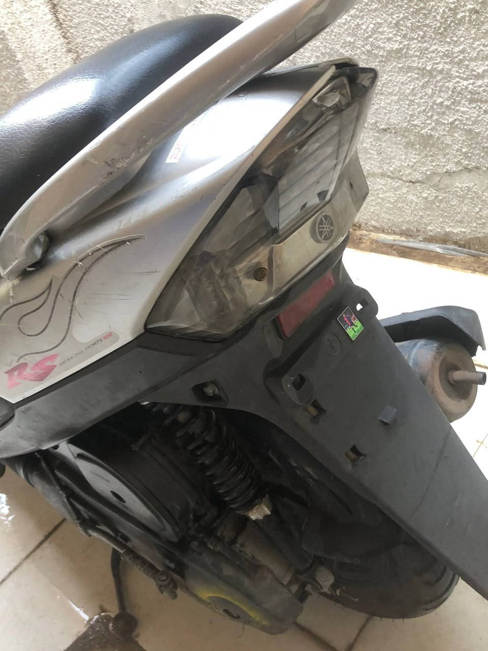 ماكس عدلة دراجة بلادية من الطول للطول كاملة على اخر حبة من كهربائيات من مكينة خير من الله ممفتوحة ابد معدل شلعة  تخبل ناشفه الدراجة من كل نواحي كاملة امانة الله بيها هذا البگ لايت بي فطر فوك شوي ممبين كلش هو ولكفر الفوكا يعني هيج وذرة صغيرة كلش دراجة قفل ستيرن قفل جنطة كلشي شغال مكاني بغداد الجديدة السعر ٧٥٠ وبيها مجال
رقمي ***********

