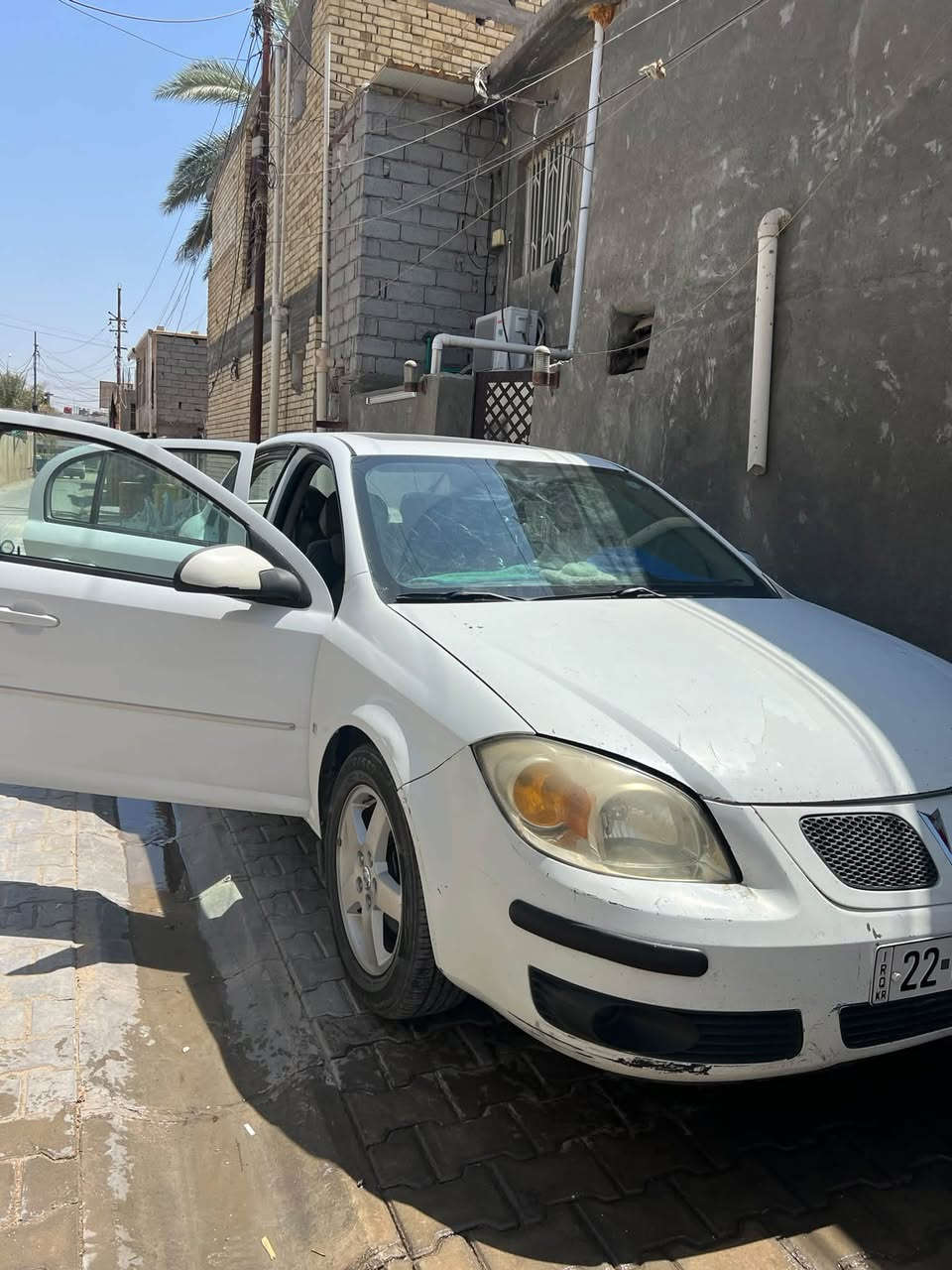 بسم الله الرحمن الرحيم سيارة بونتياك موديل 2008 G5 خير من الله گير ومكينة نظافة فول المكينة 2200تبريد تدفئة شغالات سيارة اربيل هزة مالتهة 2026 مصفرة غرامات وكلشي رقم انگليزي سيارة خير من الله غراضهة غراض ماليبو بيهة ضربة جاملق الخلفي عكس السايق بس ومعدل مثل مواضح بالصور وبنيد جراد بس  السيارة بأسمي تحويل مباشر (السعر 55$ )وبيه مجال المكان بغداد المحمودية 
 ***********

