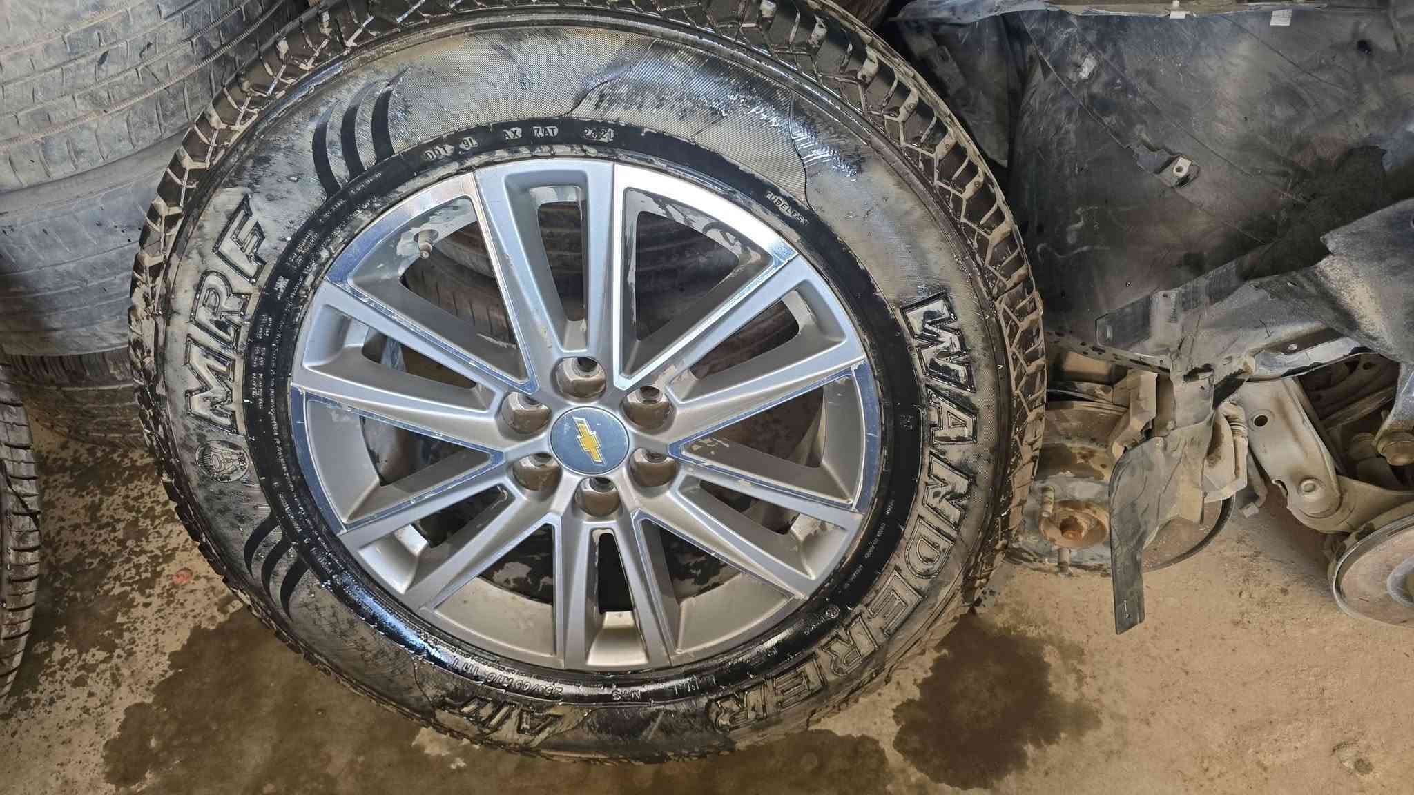 🚗🔥 وصلت الوجبة الجديدة من ويل كب السيارات الأمريكية!

يسر محلات المبارك لتجارة قطع غيار السيارات الأمريكية أن تعلن عن وصول ويل كب (Wheel Cap) للسيارات الأمريكية، وبموديلات متعددة:

🔹 شفروليه كوينكس 2018 – 2024
🔹 جي إم سي تيرين 2018 – 2024
🔹 جي إم سي أكاديا 2020 – 2023
🔹 شفروليه ترافرز 2018 – 2023
🔹 شفروليه تراكس 2024 – 2026
🔹 شفروليه ترايل بلايزر 2021 – 2026
🔹 شفروليه بلايزر 2019 – 2026

✨ ألوان وتصاميم مختلفة
📦 كميات محدودة — سارع بالحجز

📞 للحجز والاستفسار:
*********** – ***********

📍 فروعنا:
البصرة – التحسينية – محلات نادي الجنوب
البصرة – شط العرب – شارع المهندس

🇺🇸 محلات المبارك لتجارة قطع غيار السيارات الأمريكية
