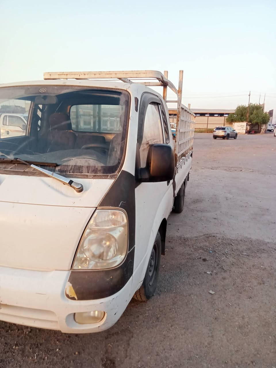 كيا بيكب  موديل ٢٠٠٩ رقم بغداد محرك بي تبخير السعر ٩٠ ورقه التواصل *********** مكان بغداد البلديات ٩نيسان
