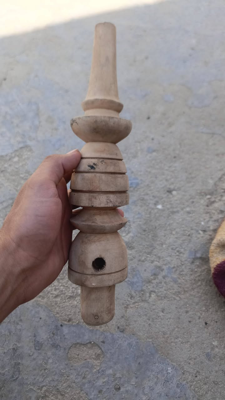 السلام عليكم غرض كوفي كامله نراكيل قنفات و كراسي ل بيع  العنوان سماوه الرميثه 
***********

نص مكتوب في الصور:
- CAMON 20 Pro 24mm f/1.7 1/100s ISO151
- CAMON 20 Pro • 24mm f/1.7 1/100s ISO160