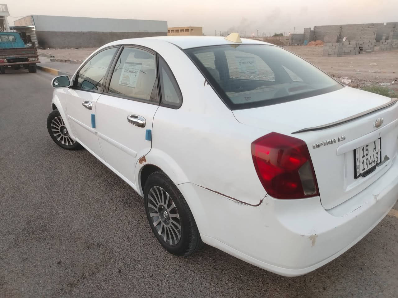 السلام عليكم
اوبترا 2012 خليجي

قعتين صبغ فقط 

كير محرك صدر كهربائيات شرط كفالة

الداخل فول نضافة

تخم تاير جديد 

السعر 67 وبيها مجال

العنوان بغداد ابو غريب 

شرط ترايك للصين.

***********
