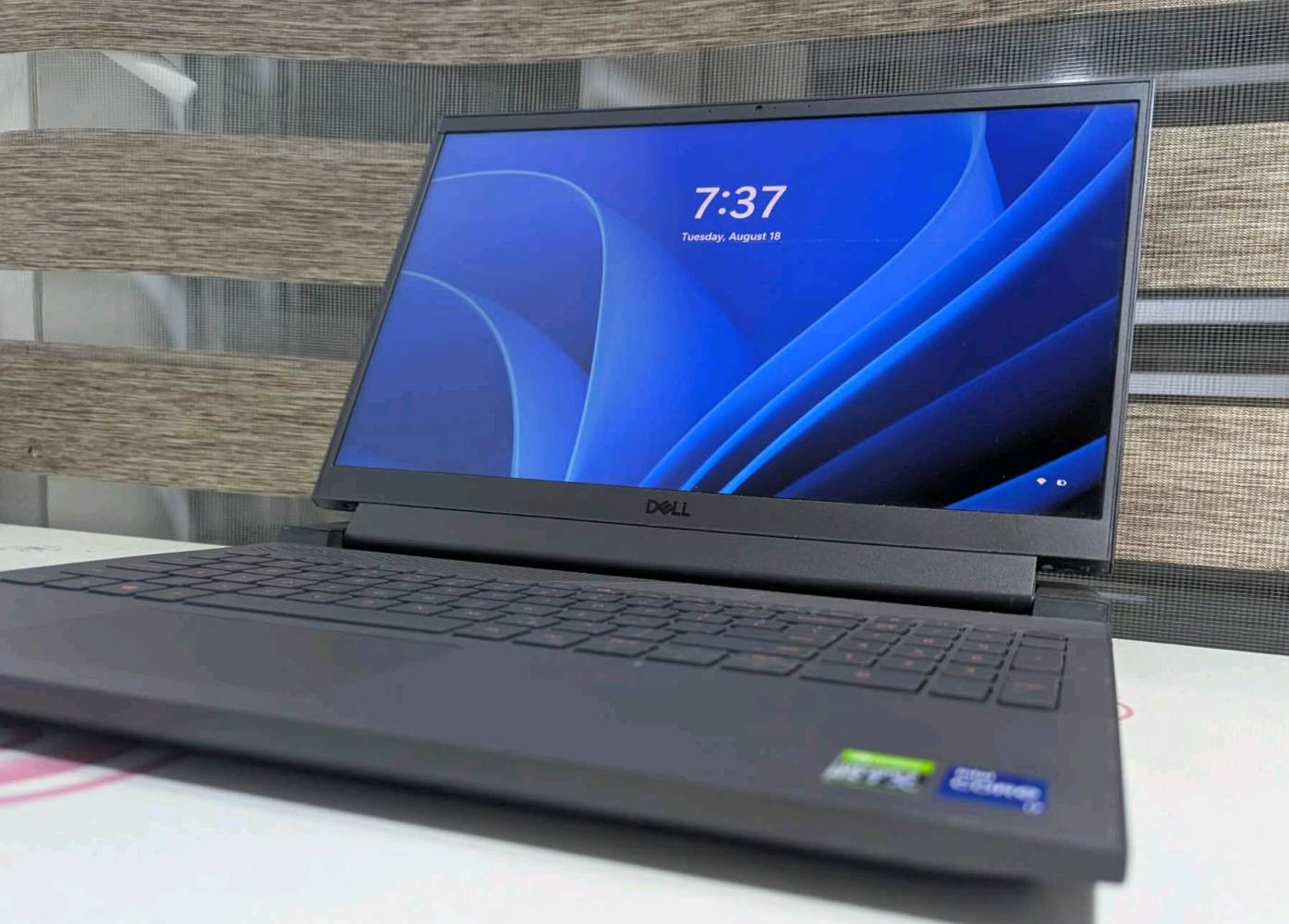 تحية طيبة للجميع 
متوفر لاب توب كيمنك للبيع 
السعر ٨٠٠ الف

Dell G5
CPU ✅CORE I7-11800H 8CORE 16 THERADS 
GPU ✅ RTX 3050  4GB 
RAM ✅ 16 GB DDR4 3200MHz
HARD✅ 512 NVME 
SCREEN ✅ 15.6 FHD 120 HZ
RED LIGHT KEYBOARD

مكاني موصل توصيل موجود
للتواصل *********** واتسب