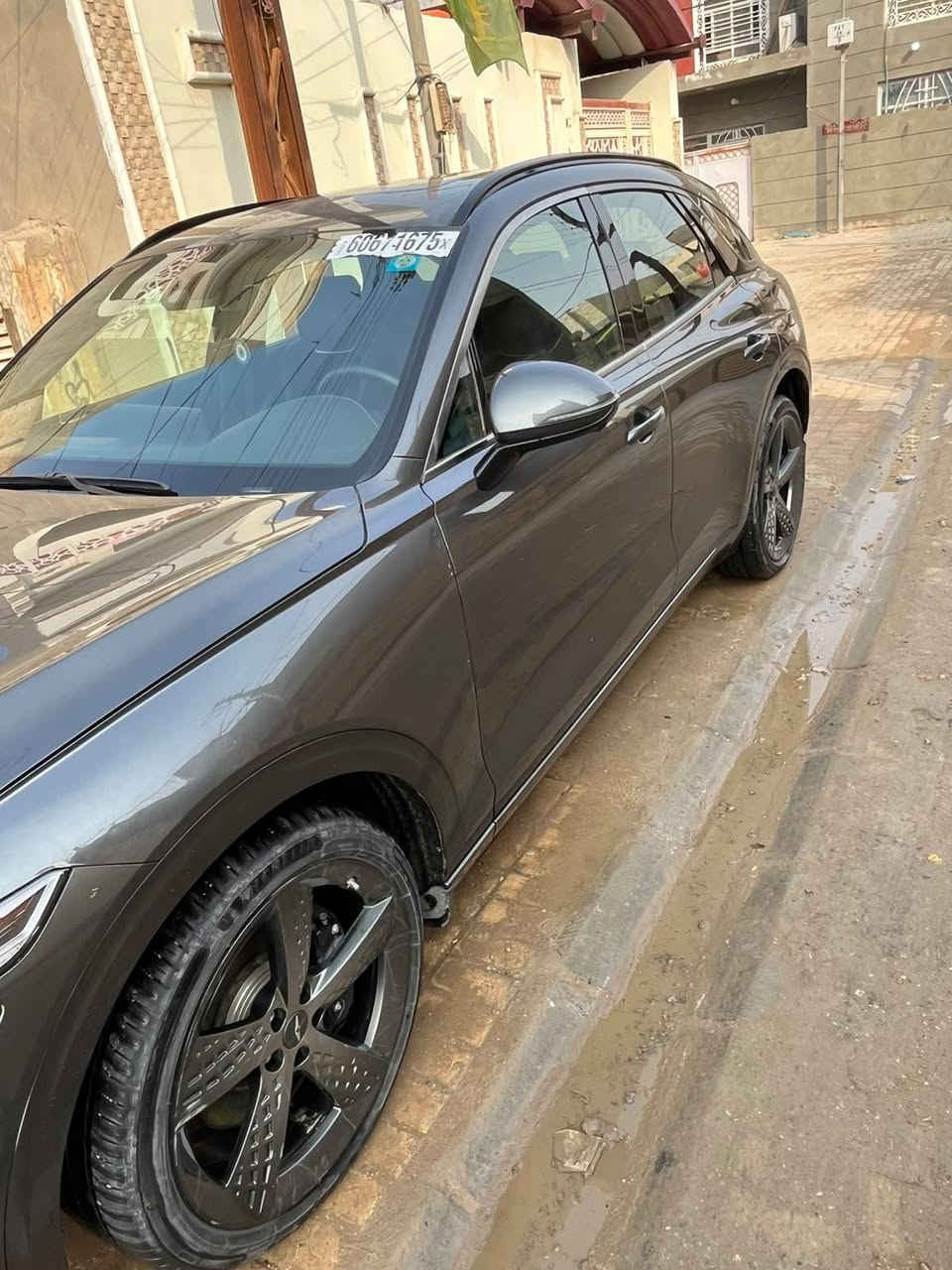 🚨 وينه اليدور الفخامة؟ GV70 2024 سبورت برستيج فول وبسعر البلاش 🔥 

1.جنيسيس gv70 موديل 24 
2.سبورت برستيج 
3.مسجلة شهداء قادسية بعدلهة 15 شهر وتصير حرة 
4.فول مواصفات 
5.بيه صبغ بالبنيد وبار جوملغ جهة السائق ومبدل دعامية ولايت اصليات 
6.ماشية 49 الف كم 
السعر واتساب او اتصال *********** 
غير متواجد على الفيس

نص مكتوب في الصور:
- 30/33
- 17/33
- 19/33