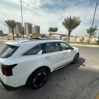 سورنتو ٢٠٢٤ • ٦ سلندر • مكفولة ٥ سنوات