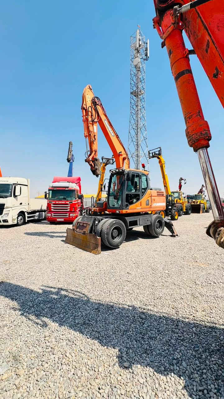 معرض محمد علي
Doosan dx 160-2011✅
كاتي دخول جديد 🆕 

☎️📱    ***********
         ☎️📱    ***********
    ساعات:  ٩:٠٠صباحاً   -  ٧:٠٠مساء⏰
    بيع وشراء جميع الاليات الثقيله  كرينات✅
           عنوان أربيل.  / طريق كركوك ✅📍Muhamad Ali
