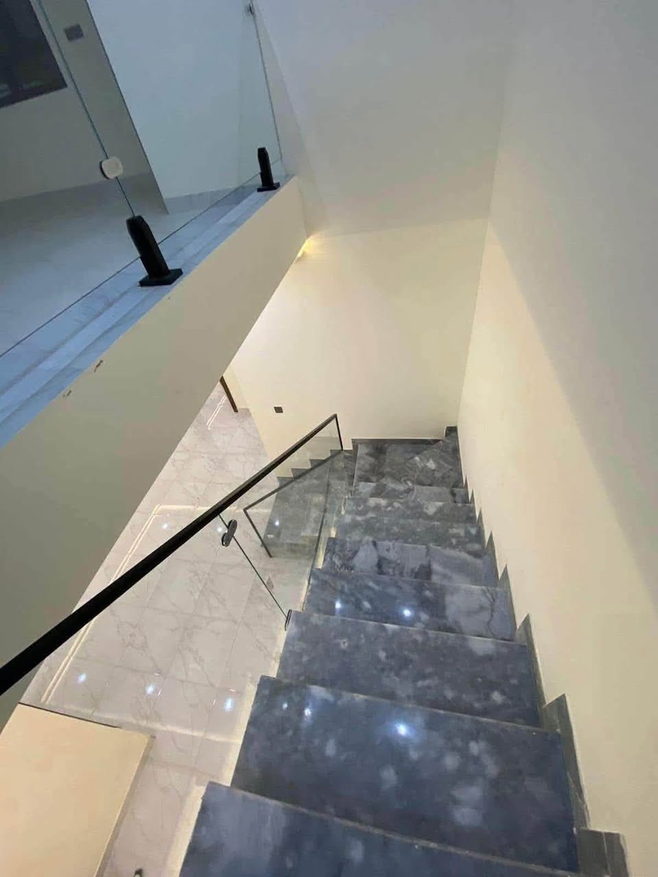 مستعدين لبناء وترميم الدور 🏡
✨ الآن تملك بيت أحلامك بسهولة:
✔️ بناء بكافة مناطق الديوانية والأقضية والنواحي

📍 التزام، جودة، وسرعة إنجاز
——————————————-
#متابعة_الصفحة
#نستقبل_جميع_عروضكم
———————————————————
🔺#للاستفسار الاتصال ع الارقام
 ارشد *********** 📲 
 حسن *********** 📲  
http://wa.me/+964*********** 📲  
—————————————————————
او زيارة مكتبنا متواجدين 3 الظهر إلى 8 مساء 
🔺مكتب دره المشرق للاستثمار والتطوير العقاري 
🔺العنوان:-حي الجزائر الشارع العام قرب مأكولات تشرين
