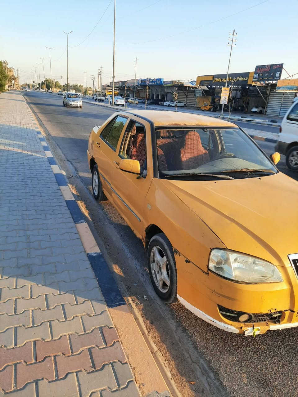 سلام عليكم شيري كوين للبيع موديل ١٠ كير ومكينه كورله اوتوماتيك رقم نجف مالك بنجف مكان سيارة شارع المطار سعر 15 وبيهه ***********
