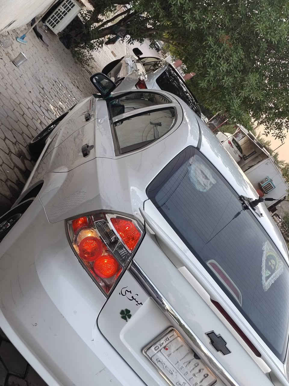 افيو 2011 • گير عادي • كاربلاي