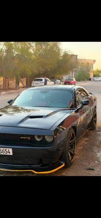 جالنجر ٢٠١٢ • ٣٥٠٠ SXT • حادث مصبوغ
