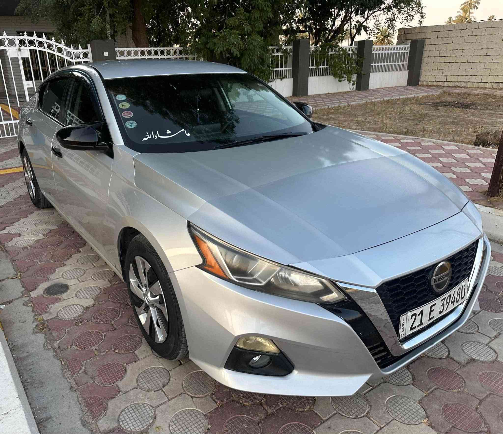 للبيع التيما S بدون ايرباك
السعر  127 سعر وبي مجال 
 [ *********** ]
موديل 2020
الون سلفر
بصمة ابواب
بصمة تشغيل
بصمة صندوك
كاميرة خلفيه 
تثبيت سرعه 
شاشه لمس 
شاشه جبيرة
رادار 360 درجة 
كاميرا خلفي 
ويل جديد 
تايرات جديد 
ماشيه 110 ميل
لايتات زنون بلادي 
كير مكينه بشرط 
سيارة بيهة جاملغ وبونيد بدون دواخل بدون ايرباك 
رقم سنويه جديد تحويل ثاني يوم 
مكان السياره ديالى خانقين خناقين, ديالى
