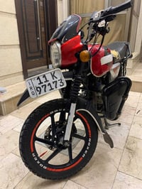 سلام  عليكم بوكسر للبيع موديل 2022 خير من الله لدراجه مثل لصور و احله ...