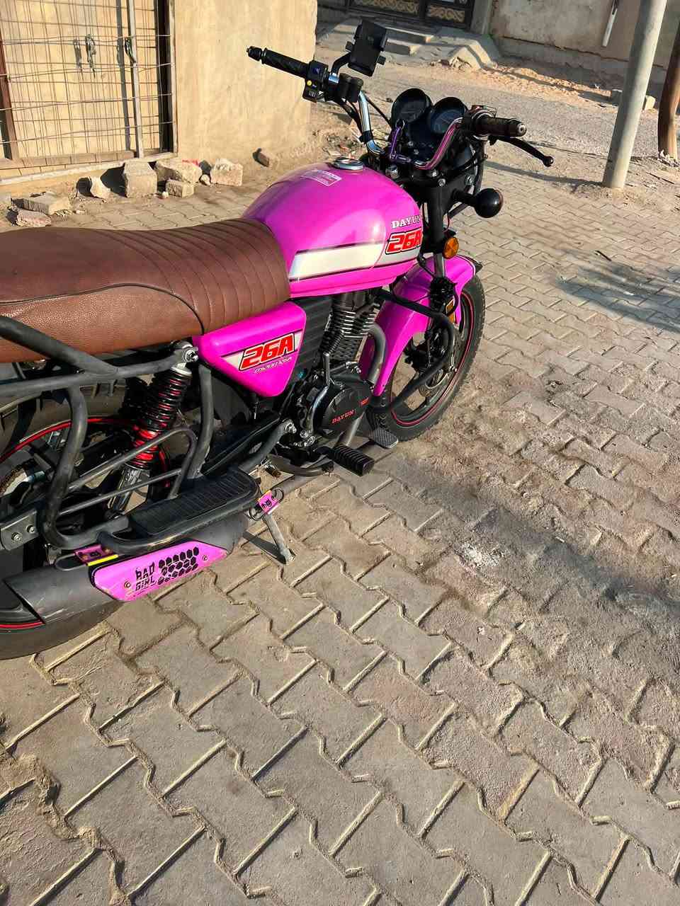 السلام عليكم
دراجه ديوان نفخ مديل 22 شهر ال12 دراجه نضيفه اوراق 

سعر 1850 وبيها مجال مكان كربلاء حي العسكري 

***********
