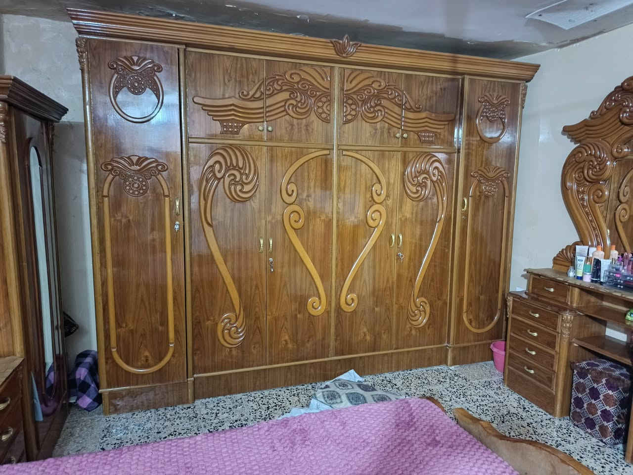البيع قرفه صاج داخل وخارج السعر ٩٥٠
