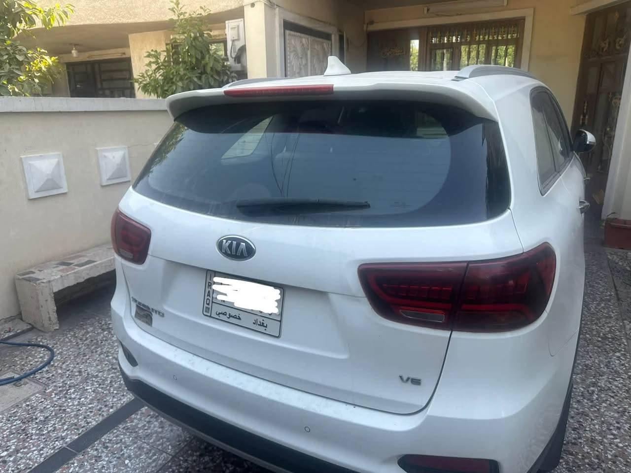 سورنتو 2020 ماشيه 87الف مكفوله سعر 240بي مجال مكان بغداد.      الرقم ***********
