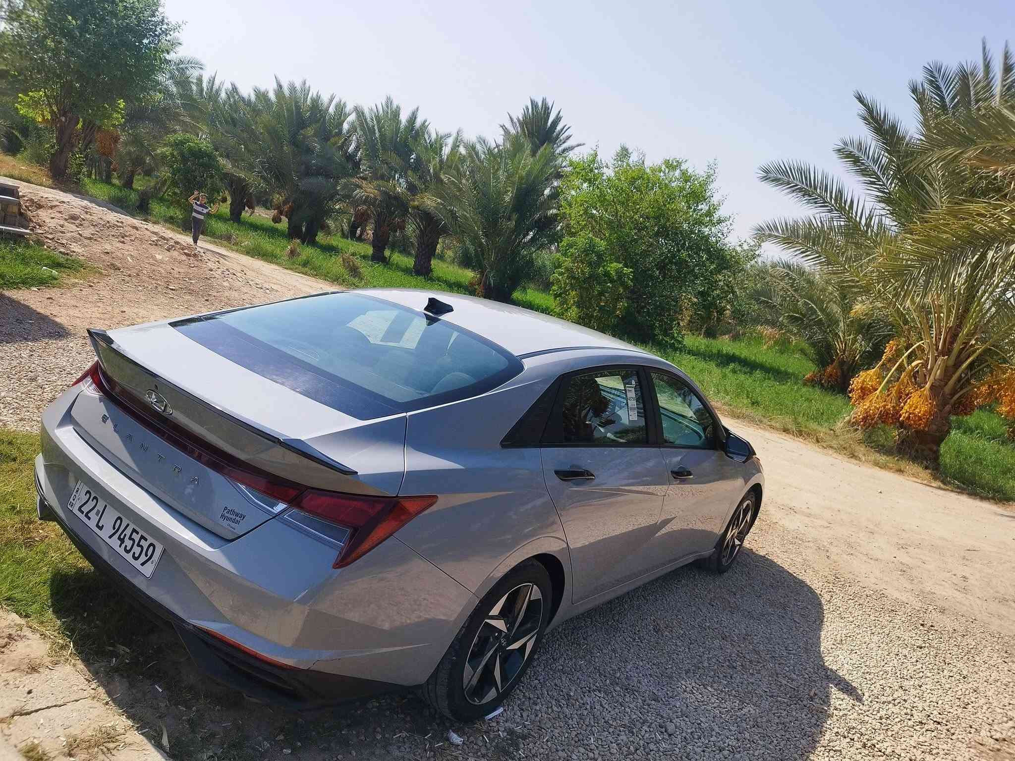 النترا 22 اربيل امريكي حادث بنيد مصبوغ وخشم الجاملغ ع البارد سياره نظيفه جدا السعر 140 /*********** مكانه كربلاء
