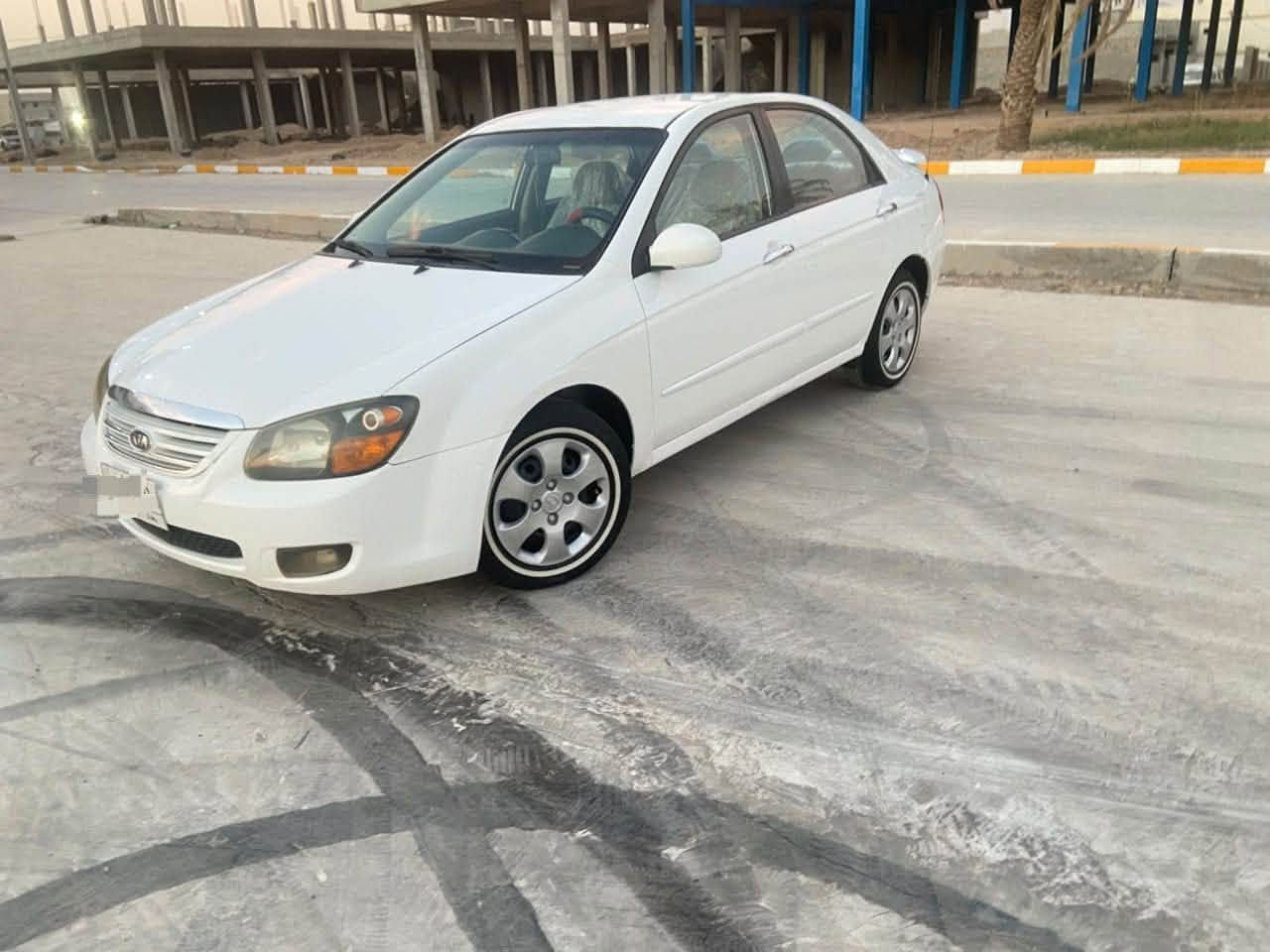كيا سبكترا 2008 رقم بغداد سنويه لغاية 28 مشروع وطني شرط التحويل محرك 2000 مكينه وكير مكفولات صدر امامي خلفي جديد تخم تاير سياره جاهزه وكبل للشارع بدون اي نقص جديده بمعنى الكلمه واحله من الصور بهواي سياره فول داخل عسلي يدات نيكل شاشه تاب كامره خلفيه ماشيه 185 سياره مال جناي وعلى ايد وحده مامتعوبه بيها 4 قطع رش اثر شخوط بدون اي دواخل شرط السعر 75$ وبيها مجال للطيبين عنوان سياره ديالى تقاطع القدس ***********
