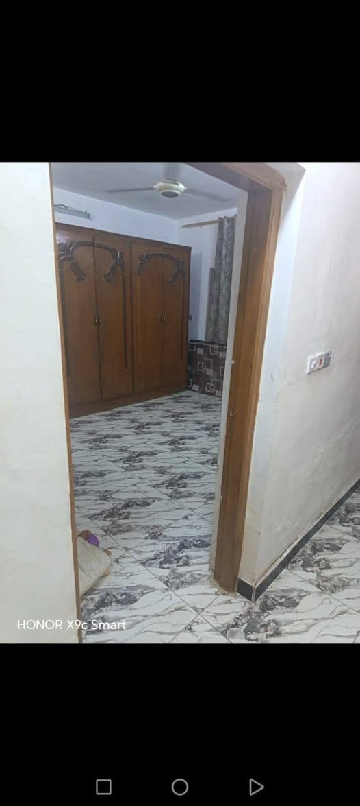 دار مساحه 120 متر واجه 6 نزال20 متر للبيع شهداء البياع صاله مطبخ حمام غرفة نوم الطابق الثاني غرفة نوم حمام موبايل *********** مكتب ابو كريم للعقار
