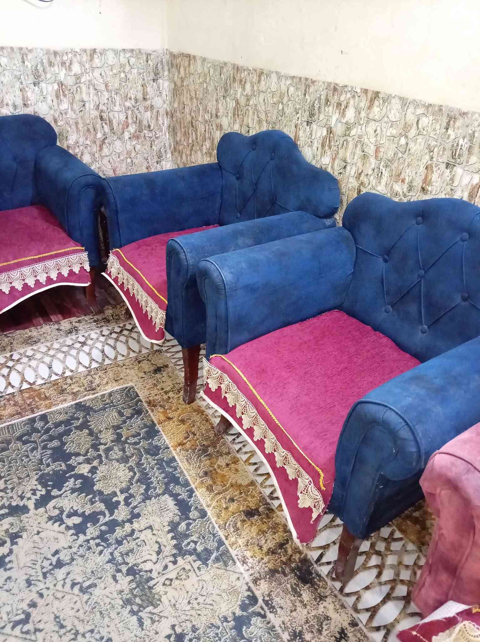 غراض للبيع في البناء الجاهز خلف ملعب قديم رقم الاتصال ***********

