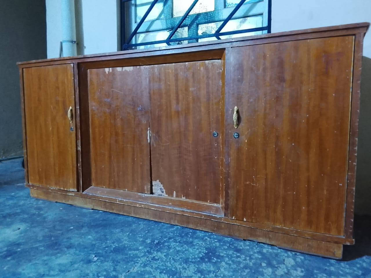 مكلفة بنشر بوفية حطاطه ب75 و بية مجال قليل نضيفةة المكان هيت حي الارامل خارج هيت حي الارامل  الاستفسار خاص علئ الرقم *********** يوجد توصيل كروه 
@إشارة
