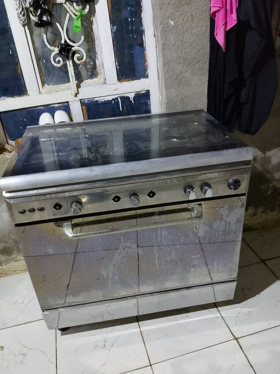 طباخ • خمس عيون • نضافه