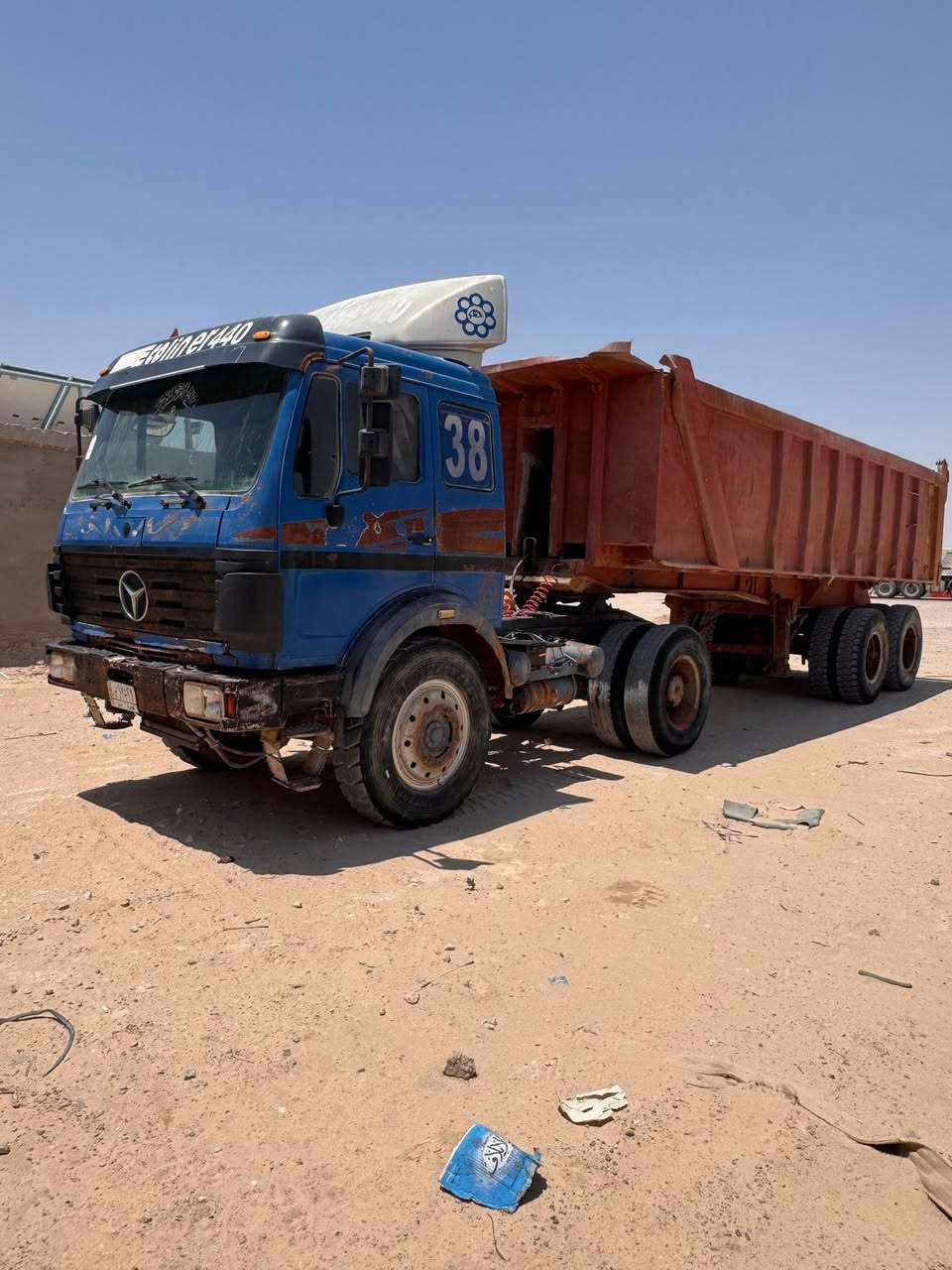 البي للبيع موديل 85 رقم اصولي مربوطه مكينه 8 محسن 28 كير 130 تبريد ثلج تايرات عوزها 3 ازواج سعر 160 ورقه سياره جاهزه للشغل عربانه برازيلي جك تركي مكان نجف *********** ابيعها كلها
