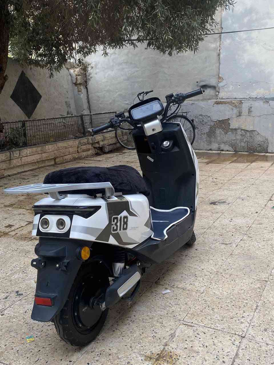 ماطورين ٣١٨ • نضافه • بطاريات جديدة