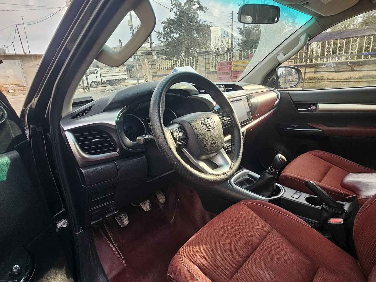 هايلوكس • ٢٠١٦ • ١٤٨٠٠٠