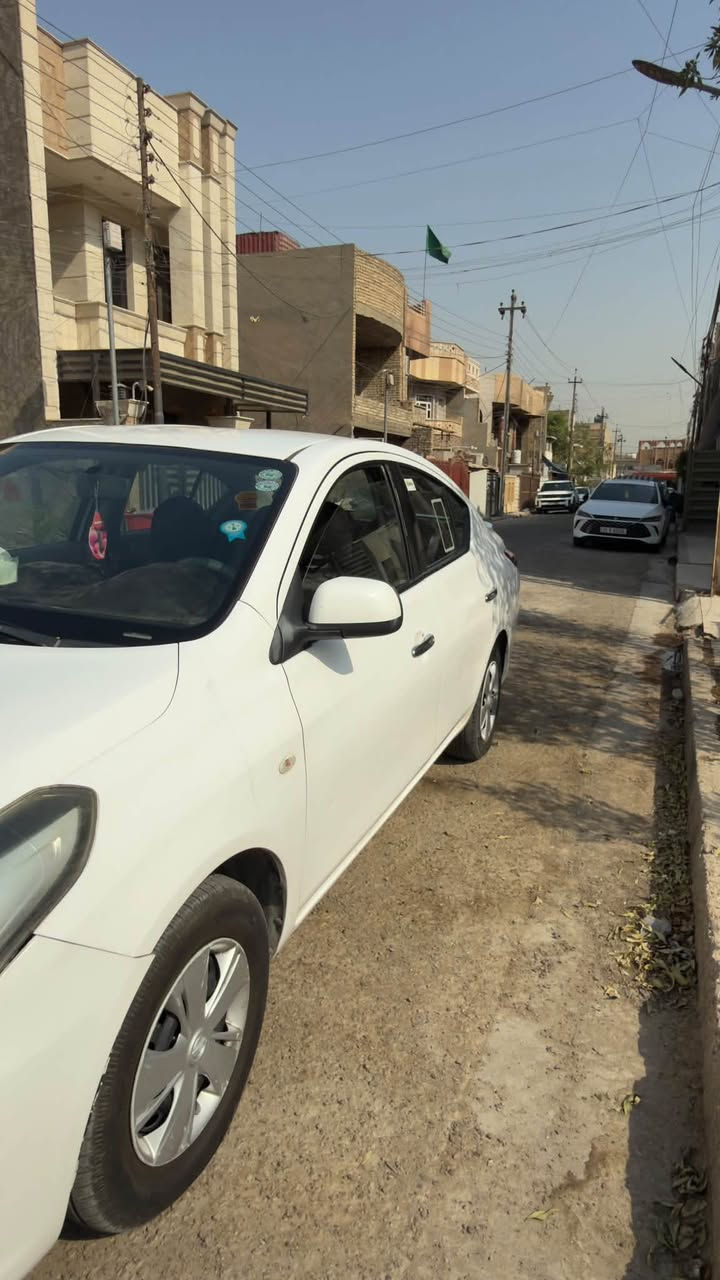 السلام عليكم نيسان صني
موديل2019  رقم اربيل تحويل ثاني يوم
سياره بدون صبغ او تبديل 
فقط باردات ورصعات بسيطة
 كير مكينة كفالة 
صدر جديد
تخم تاير شاده  
 مكاني بغداد السيدية 
 السعر95 وبيها مجال اللشراي
***********
