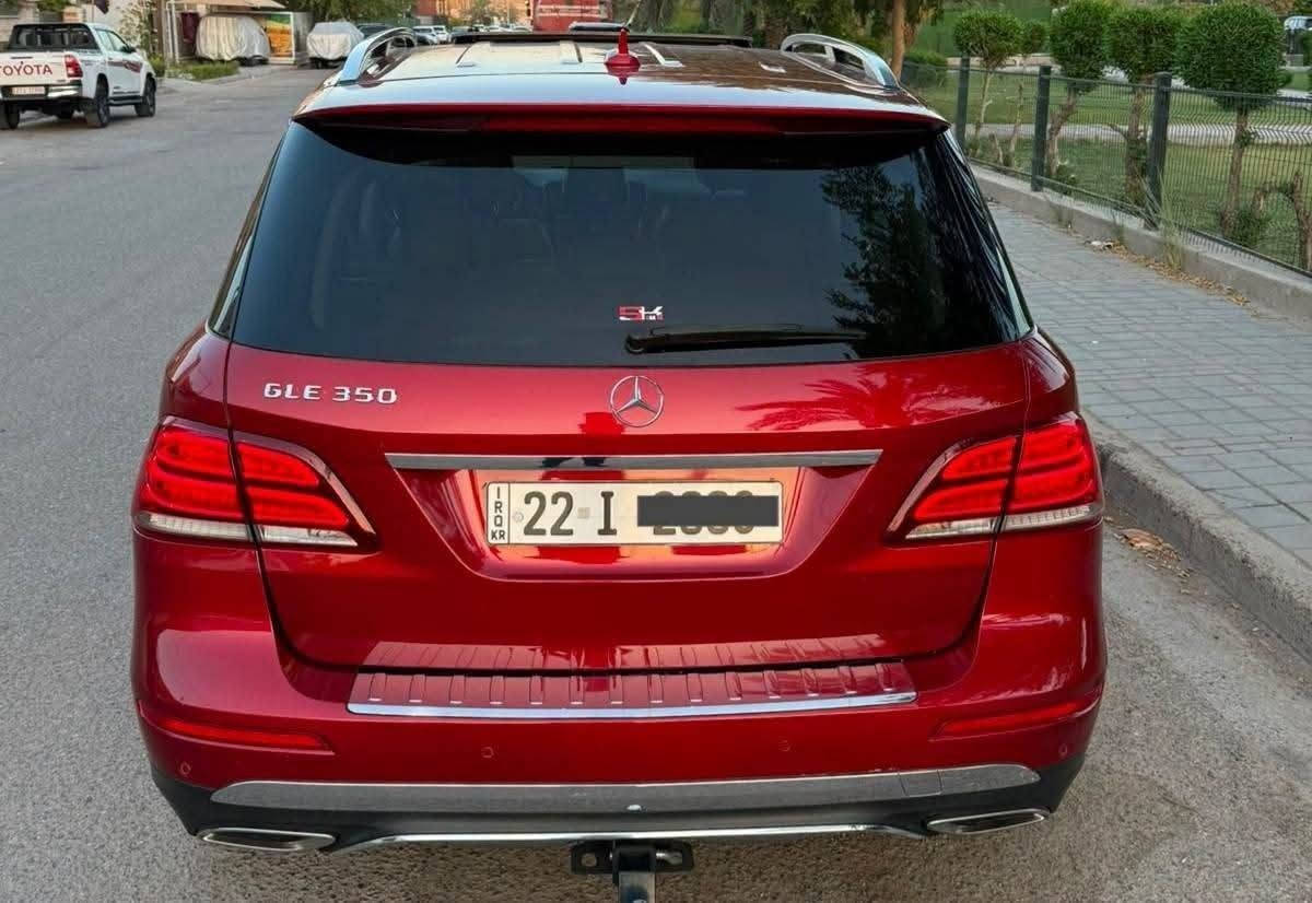 مارسدس GLE350 موديل 2016 ( بسعر سورينتو )
داخل بيجي جلد
السيارة 6 سلندر
بصمه 
حساس امامي خلفي 
سلايت 
كراسي امامي كهرباء +تدفئة
صندوك كهرباء 
ستيرن كهرباء 
تبريد امامي خلفي
خمسه راكب 
مرايات شفط 
اناره ترحيب 
اشاره بالمراية 
لايت زنون لد نهاري
السياره بدون اي نقص
الرقم اربيل 
باسمي هزه وسنوية جدد
مكان السيارة بغداد 
للاستفسار ***********
