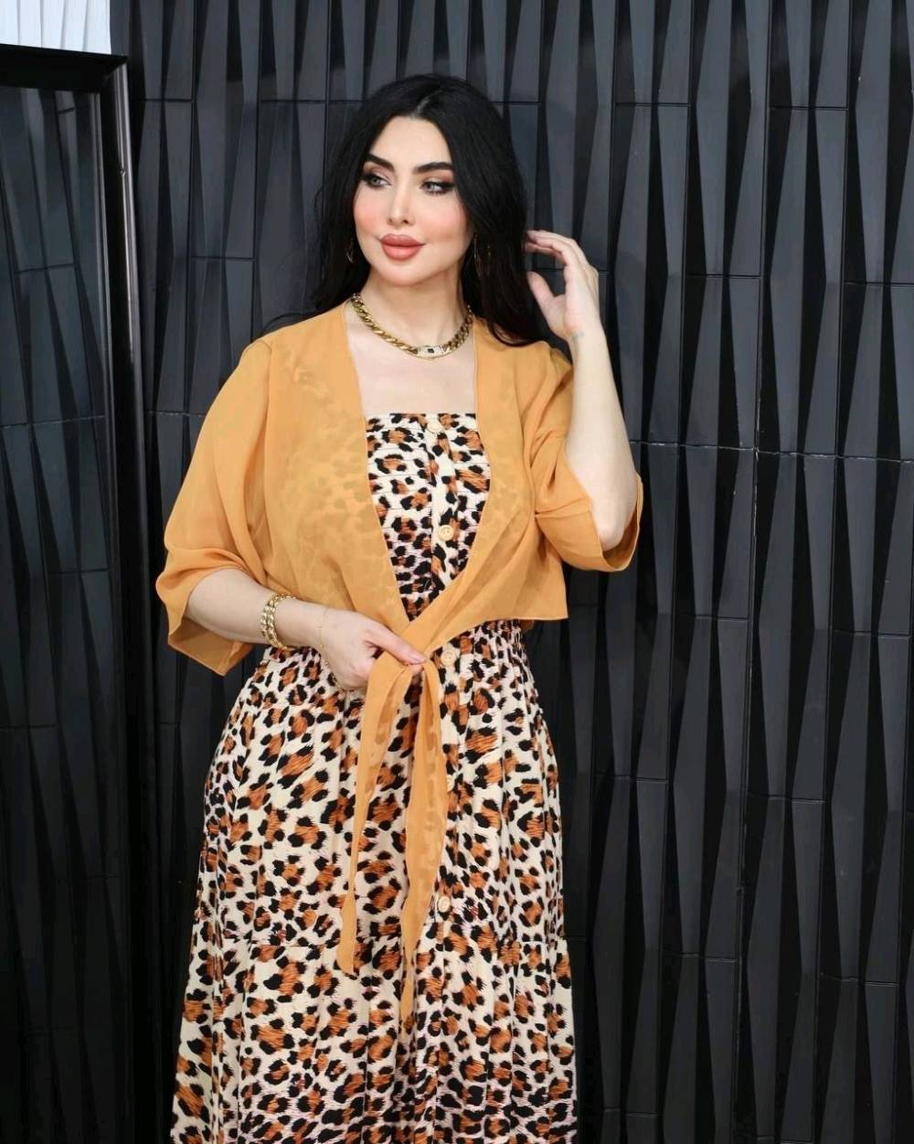 جديد وحصري ⚡️💥

☘️دشداشة نسائي  

☘️الخامه كشمير  درجه اولئ

☘️القياسات  2XL. 3XL. 4XL. 5XL

☘️اقل طلب درزن

☘️سعر الدرزن 👈 85 الف ،🔥)