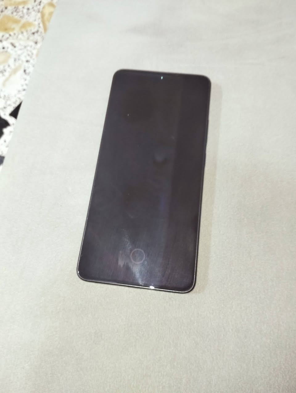 السلام عليكم جهازPOCO X6 Pro 5G  البيع كلش نضيف مكاني المجر الكبير سعر310وبي مجال بصيط  رقم ***********
