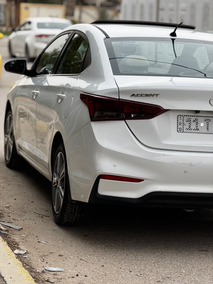 🚗 مراوس بسني اذا اكو  – هيونداي أكسنت 2019 خليجي 🚗
✅ موديل: 2019 (خليجي)

✅ محرك 1600 سي سي

✅ دوش

✅ فتحة سقف

✅ مرايا بإشارات

✅ كاميرا خلفية

✅ شاشة

✅ حساسات

✅ 5 ويل كب

✅ الممشى: 73 ألف كم حقيقي

✅ المحرك والگير كفالة

✅ تخم تاير جديدة (تم تبديلها قبل شهرين)

✅ ادامه كامله منظومه البنزين

🔹 الملاحظات:

• بيها صبغ الدعامية ونص الدوسة.

• بيها بوارد

📍 الموقع: بغداد

📞 للاستفسار:

***********

الاتصال للجادين فقط، والله يرزق الجميع.
