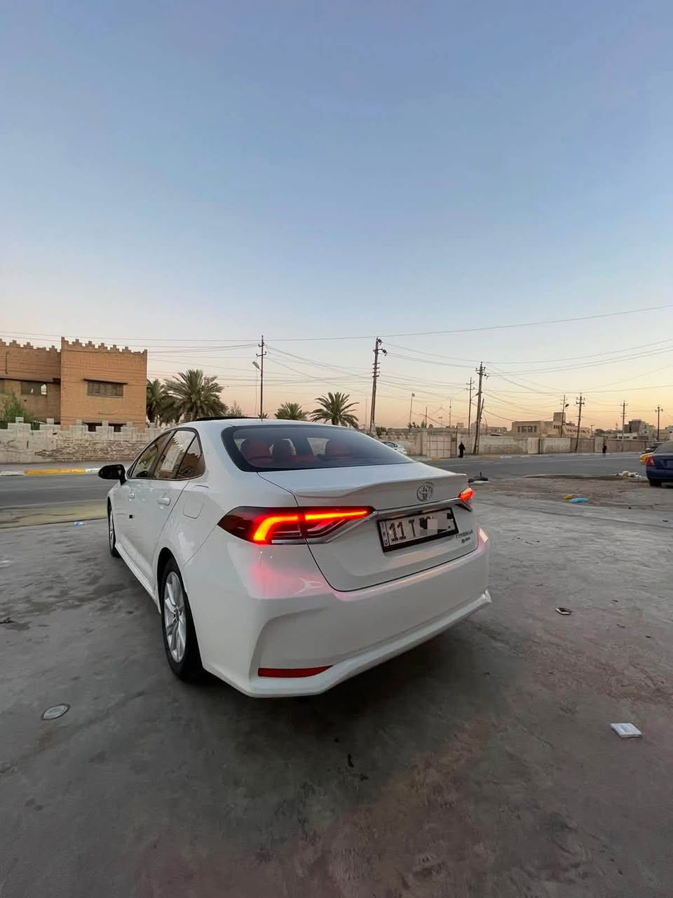 تويوتا كورلا هايبرد 2025
عداد 9 الاف كيلو
فول موصفات ع اخر حبايه

🖱️بصمة
🖱️فتحة
🖱️مقاعد جلد احمر مميز 
🖱️مقعد السائق كهربائيا +سبايدر بلاد
🖱️محرك 1800 هايبرد 
🖱️قطعتين تبريد 
🖱️شاشة وكامرة
🖱️هندبريك بصمة
🖱️اوتو هولد

🟩السعر_163 وبيها مجال بسيط 

للاستفسار ***********
العنوان 📍

بغداد -الدورة/الميكانيكي

