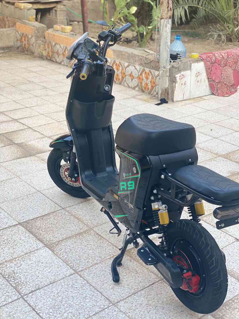 البصرة الهارثة R9 2026
السعر 450 الف ربع مايطيح 
الاتصال ***********
