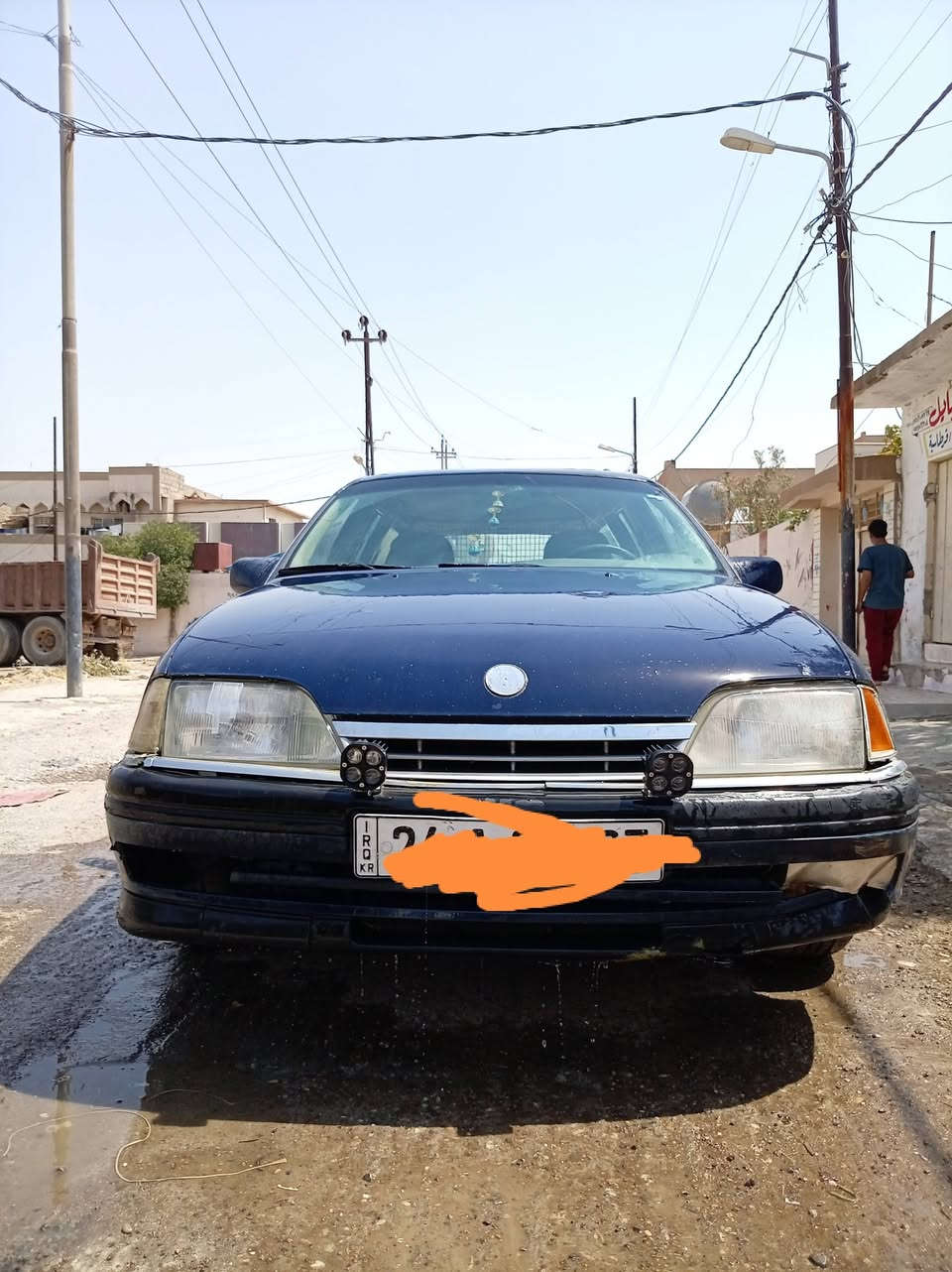 السلام عليكم سياره اوبل اوميكا حجم 20 محرك كير شرط  رقم دهوك مسطره وشرط التحويل موديل 1991 لون نيلي والباقي كدام العين شراي خابر وتدلل ***********
